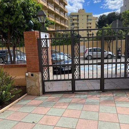 Estudio En Fuengirola Con Vistas Al Mar المظهر الخارجي الصورة