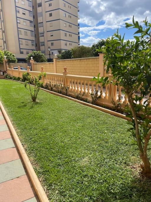 Estudio En Fuengirola Con Vistas Al Mar المظهر الخارجي الصورة