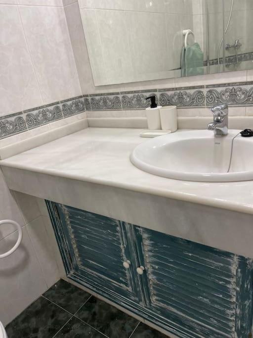 Estudio En Fuengirola Con Vistas Al Mar المظهر الخارجي الصورة