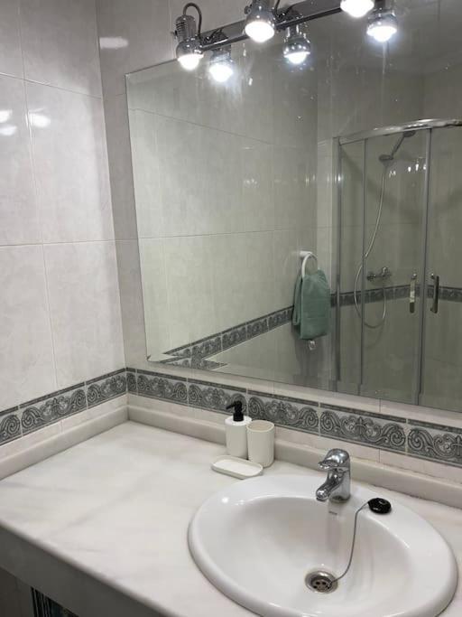 Estudio En Fuengirola Con Vistas Al Mar المظهر الخارجي الصورة
